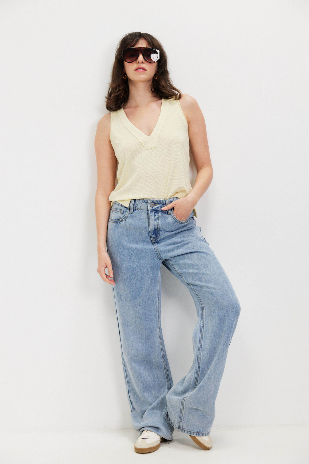BILLY YELLOW TOP