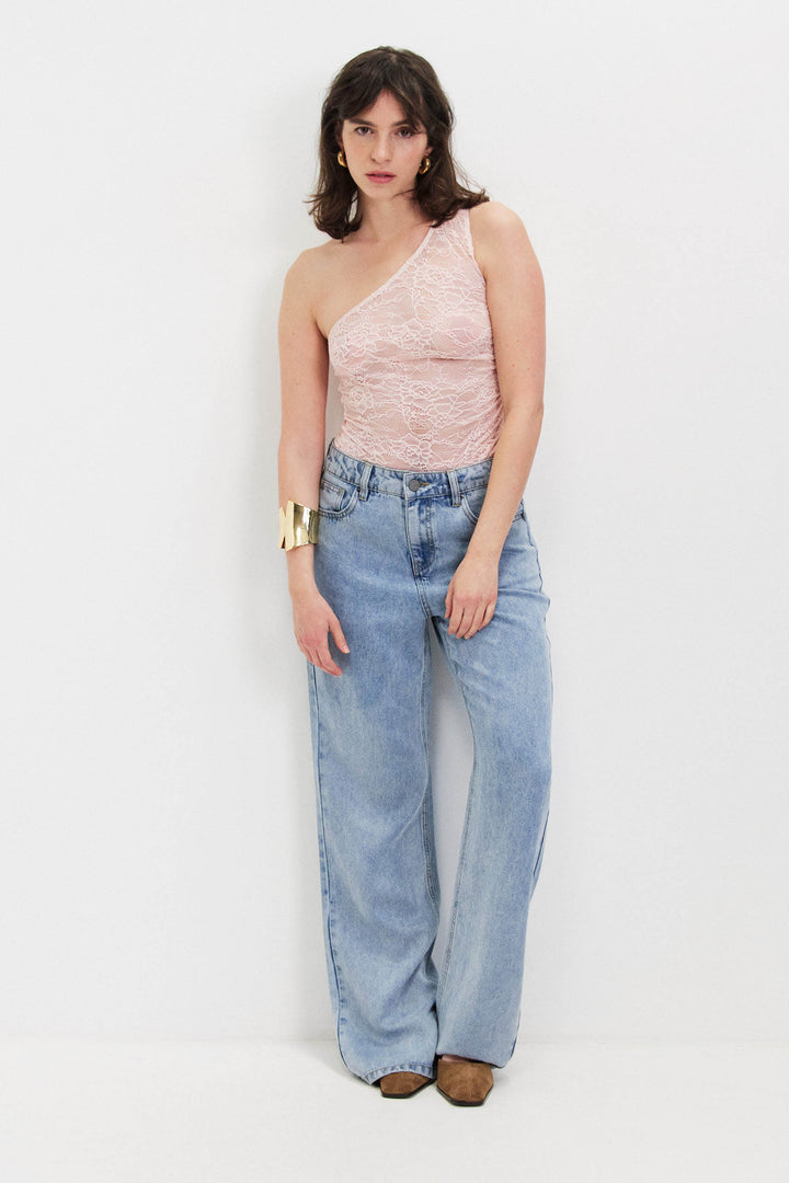 DEKOTA POWDER TOP