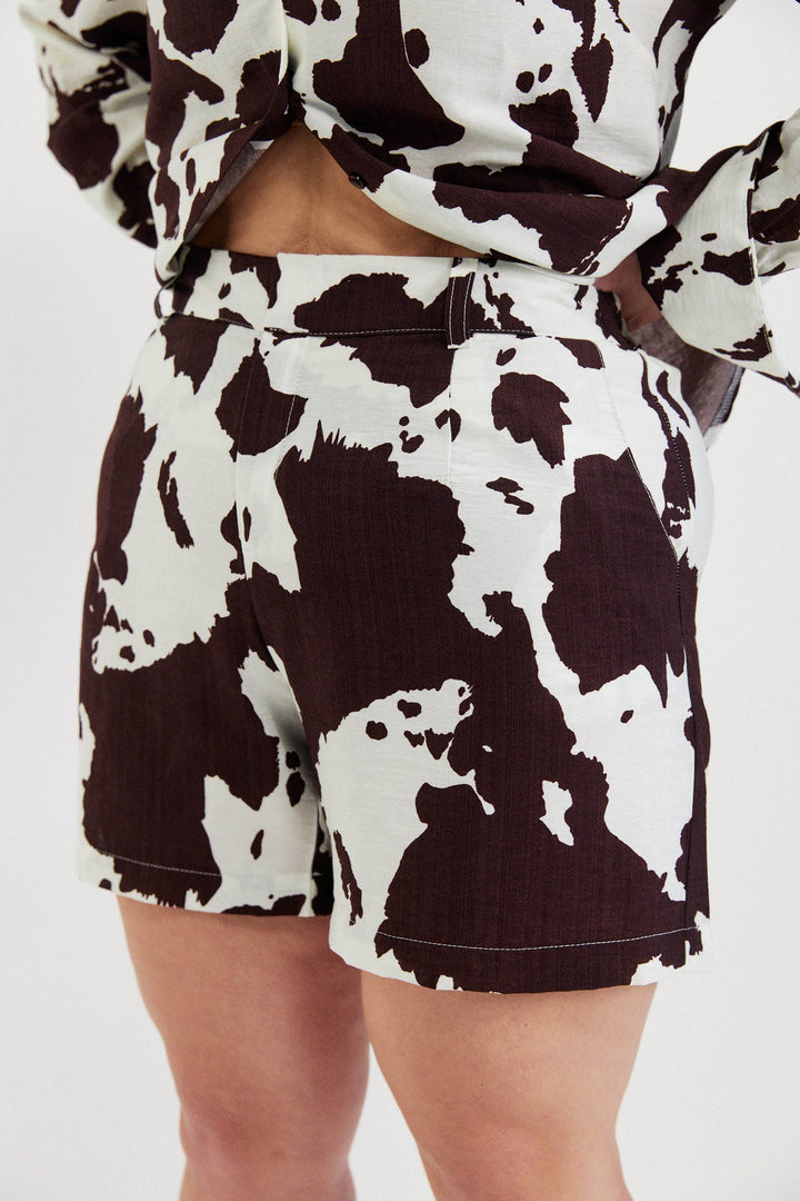 LNGRID SHORT PANTS