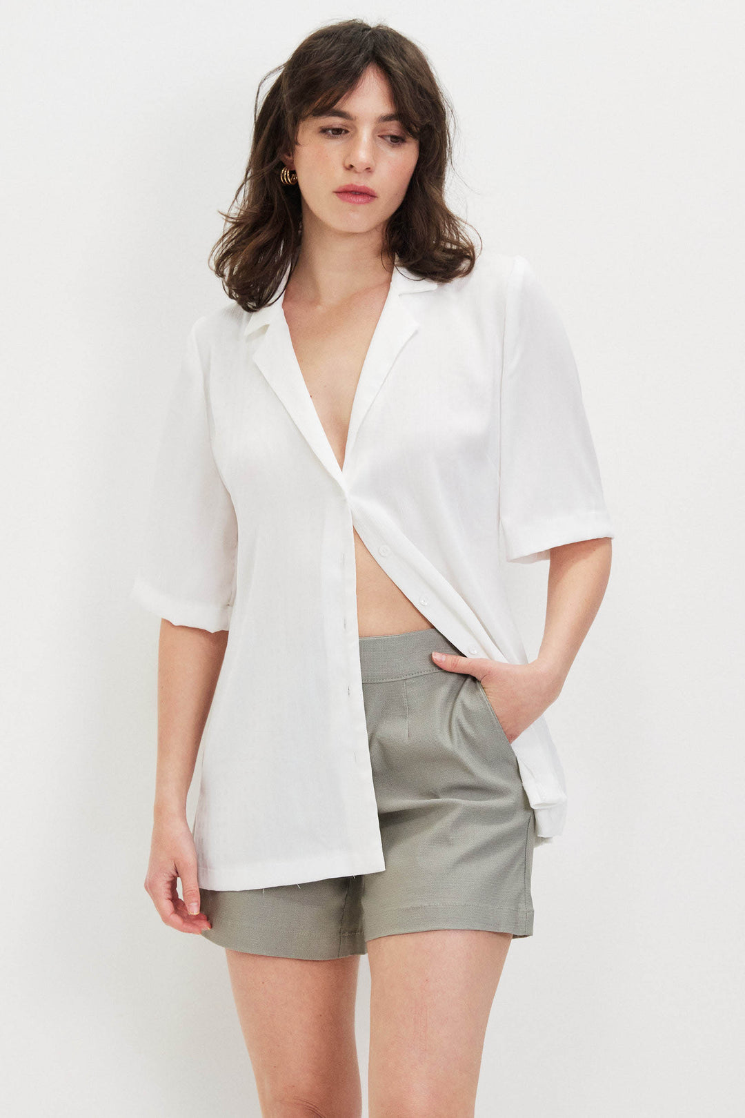 MAY LIGHT OLIVE SHORTS