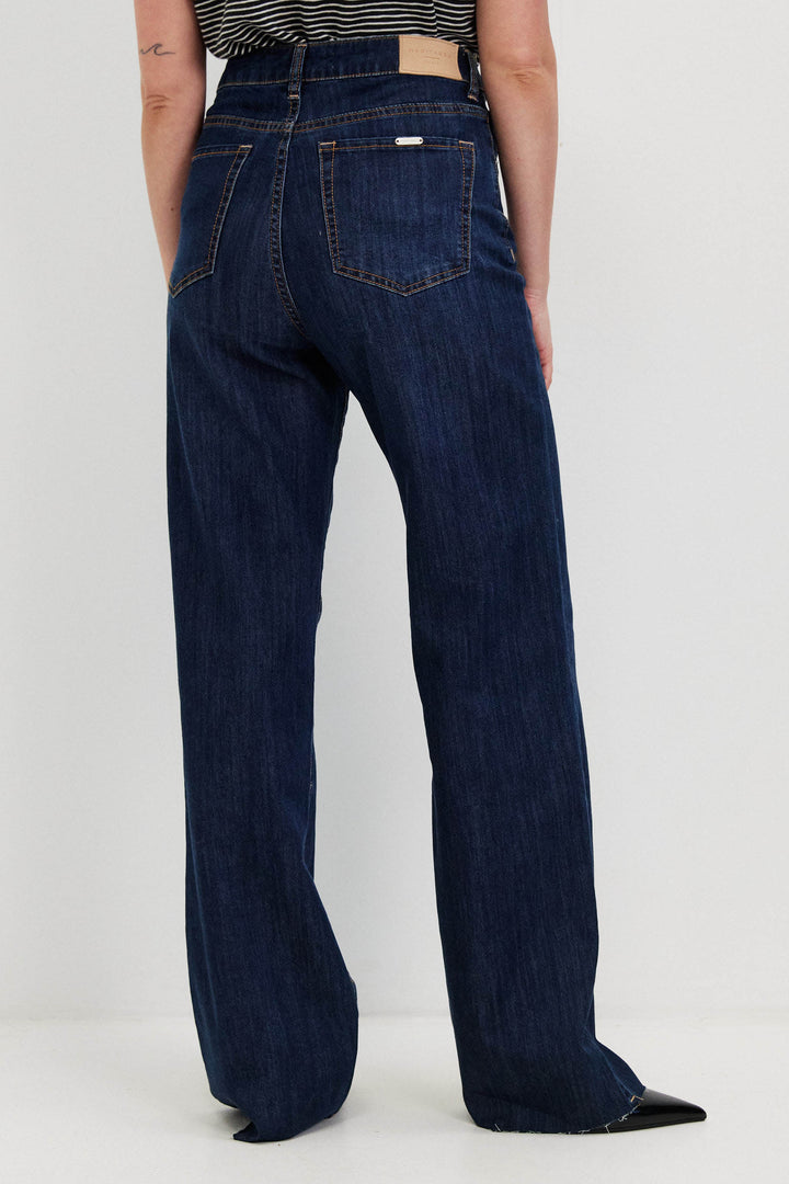 CARA STRAIGHT  LEG JEANS
