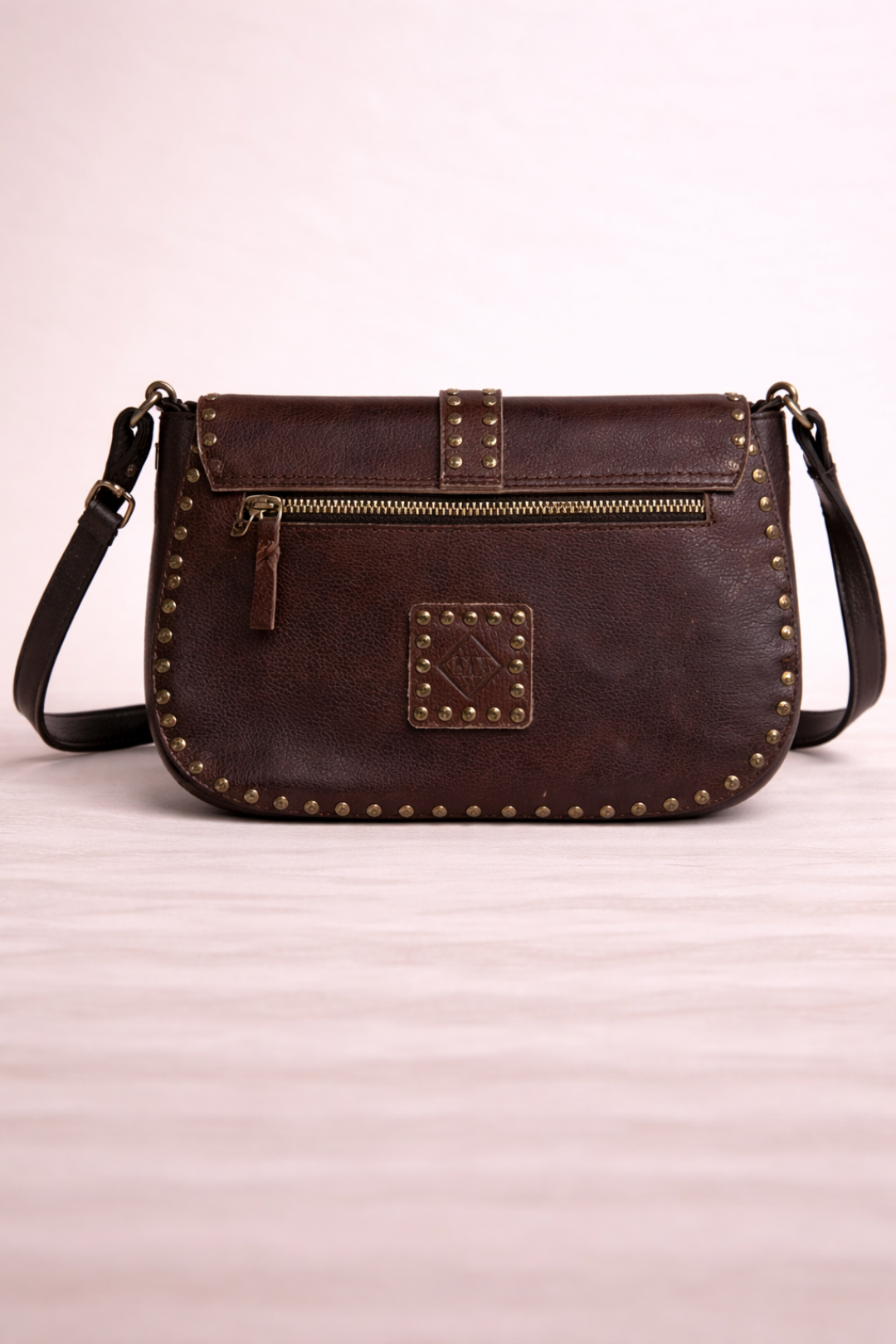 STUDDED LEATHER BELT BURGUNDY BAG