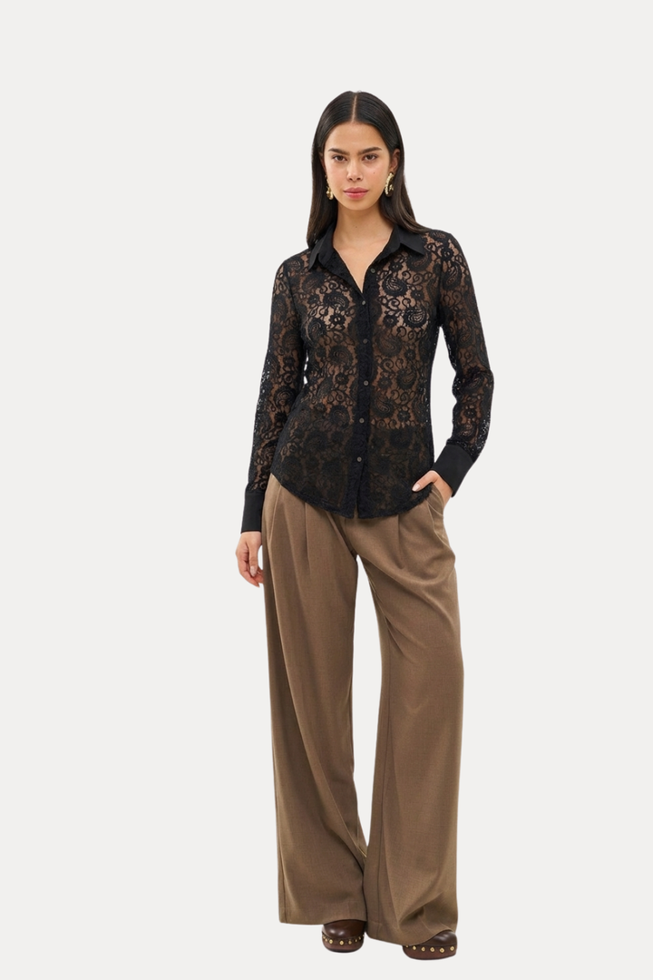 JULIE LACE BLACK SHIRT
