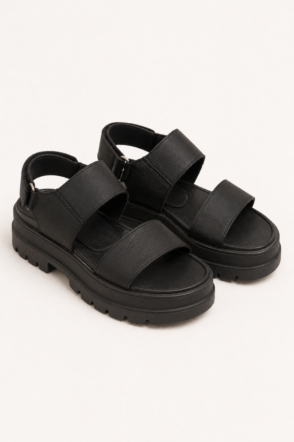 BLACK PLATFORM SANDALS