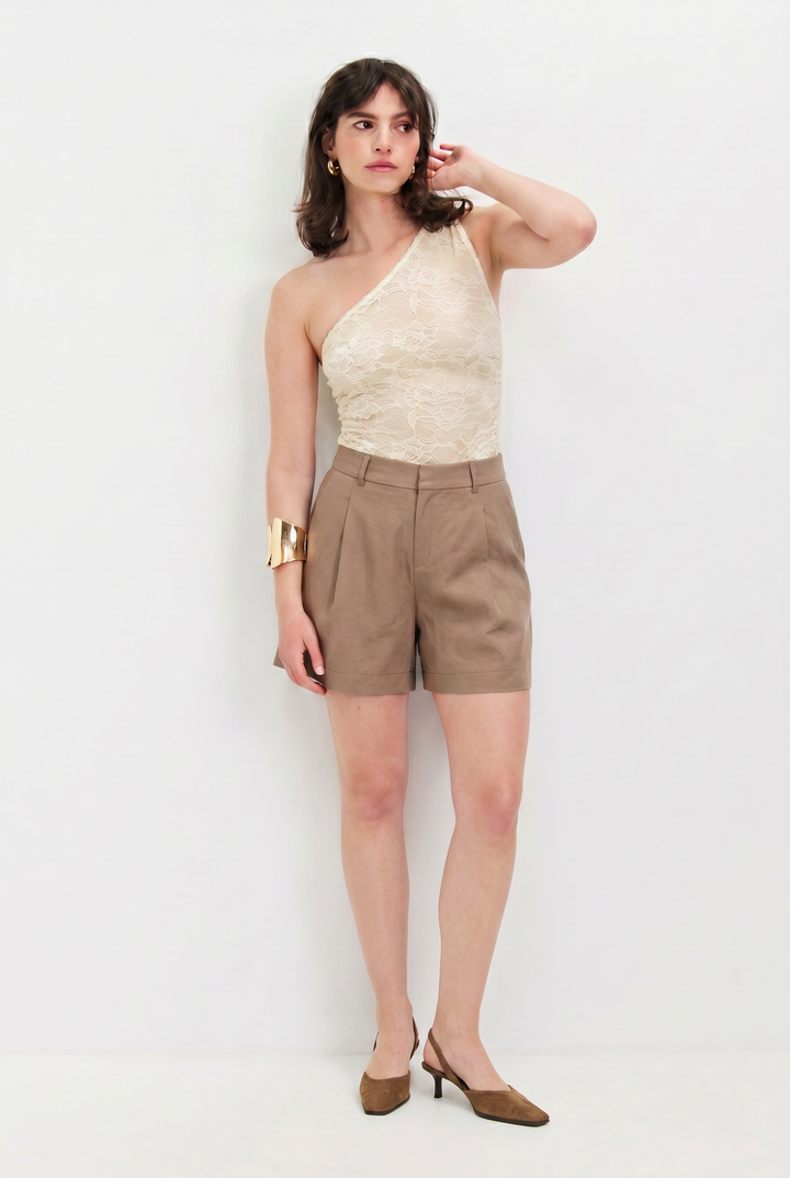 DEKOTA BUTTER TOP