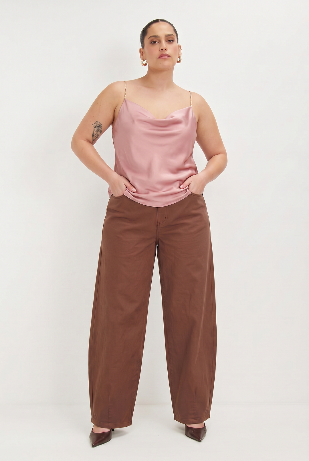 OLIVIA POWDER  TOP