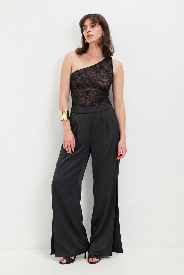 DEKOTA BLACK TOP