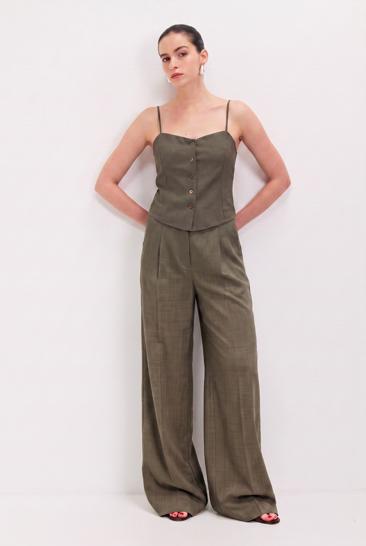 OR DARL OLIVE TOP