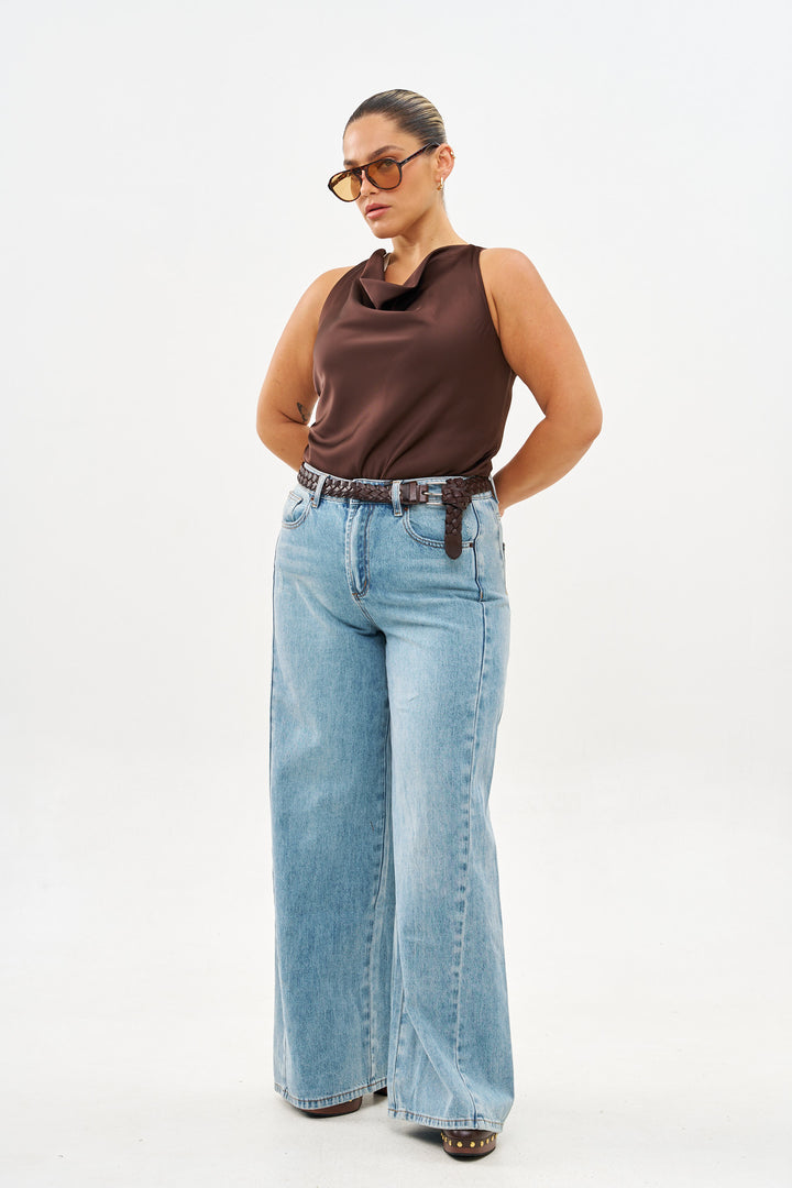 SUPER WIDE LEG JEANS