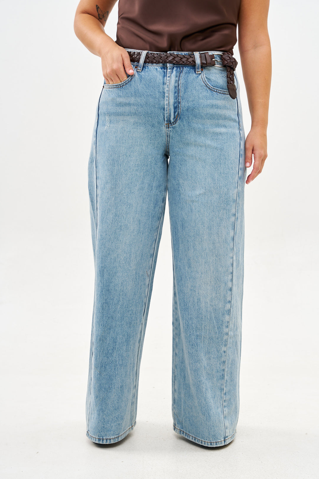 SUPER WIDE LEG JEANS