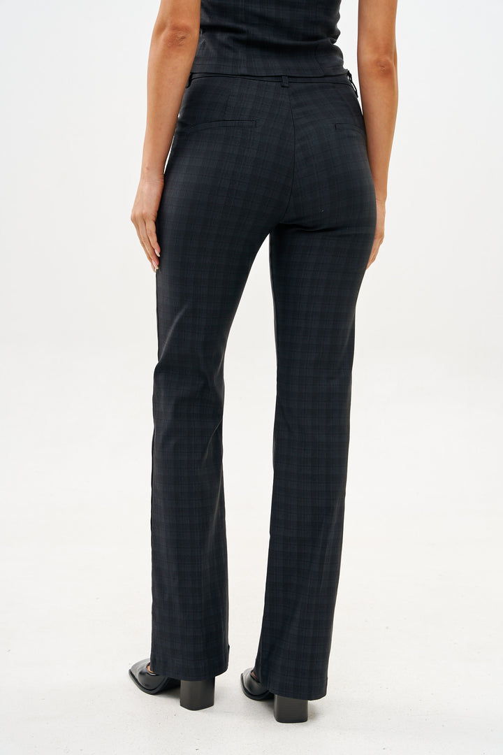 MICHELLE CLASSIC BLACK PANTS