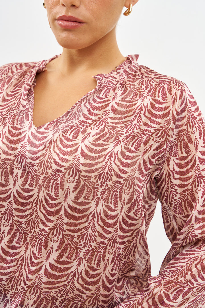 MEGHAN RED WINE SHIRT