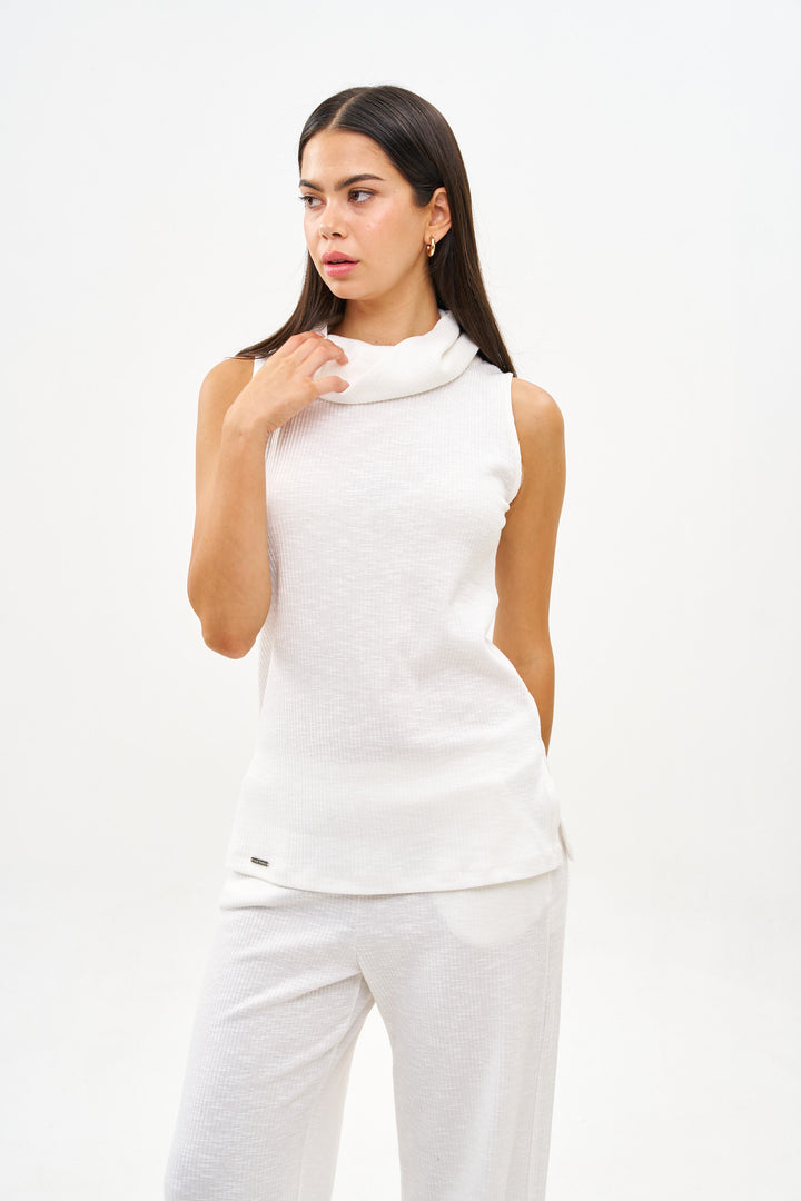 NOA KNIT WHITE TOP