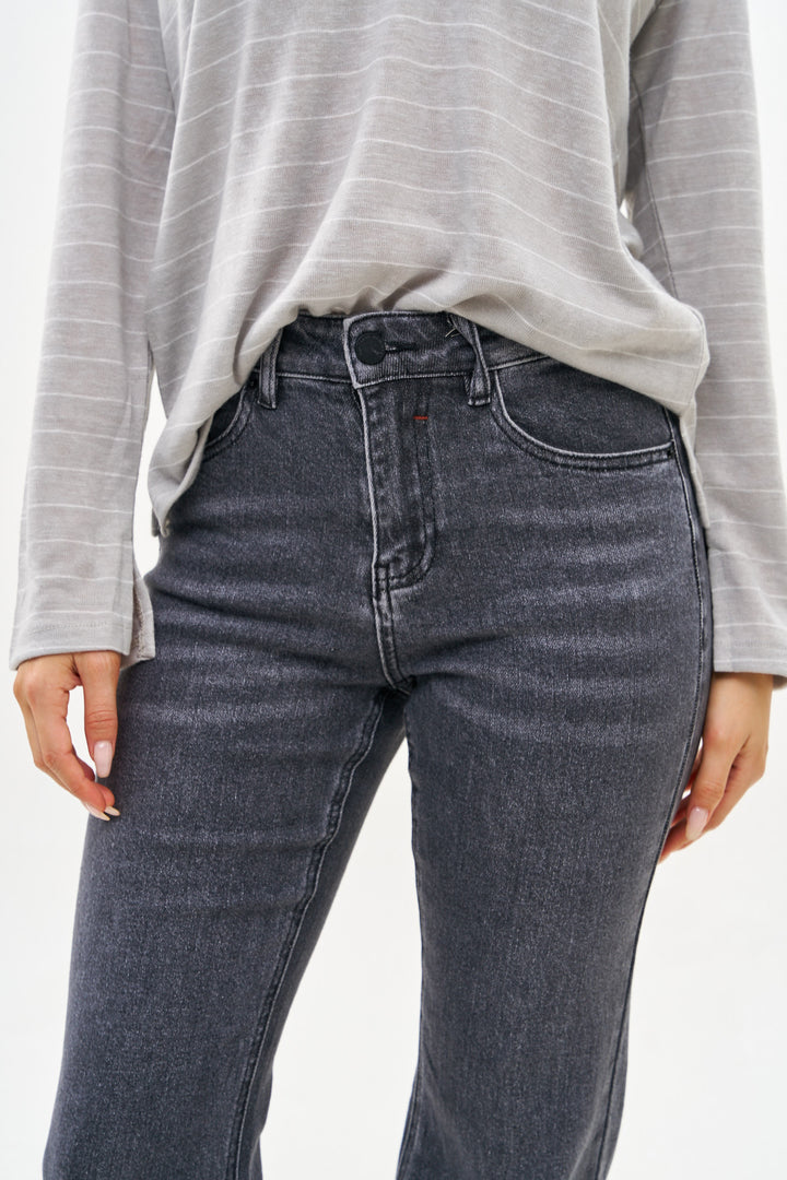 HAILEY BOOTCUT GRAY JEANS
