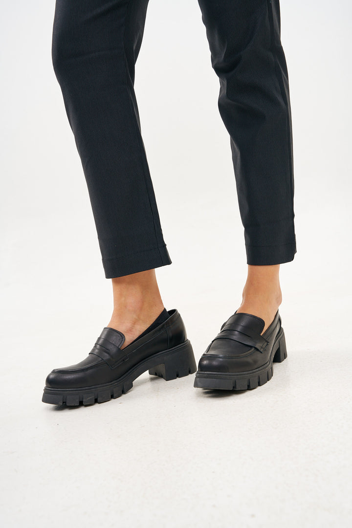 OXFORD BLACK LEATHER SHOES