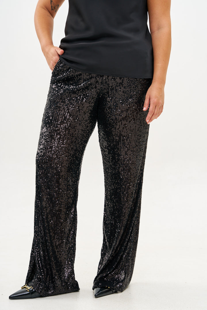 STAR BLACK PANTS