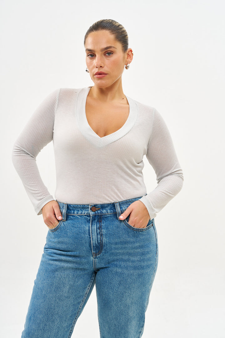 RIVA LIGHT GREY V-SHIRT