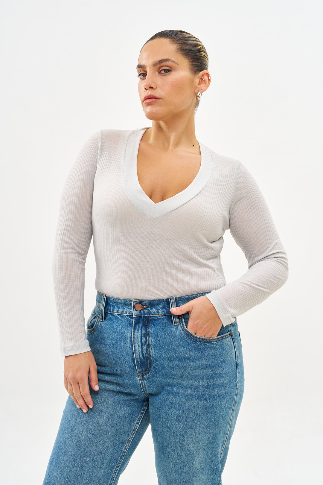 RIVA LIGHT GREY V-SHIRT