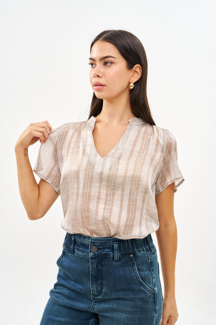 HELENY LIGHT OLIVE SHIRT