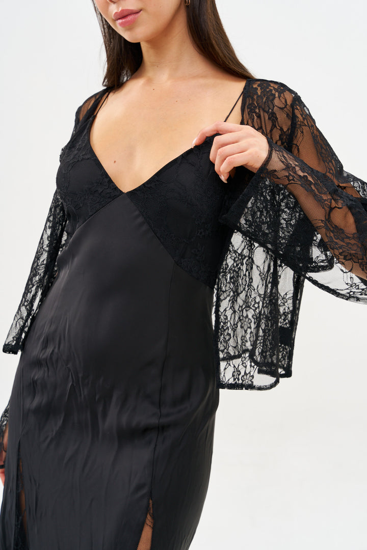 NATI BLACK LACE TOP