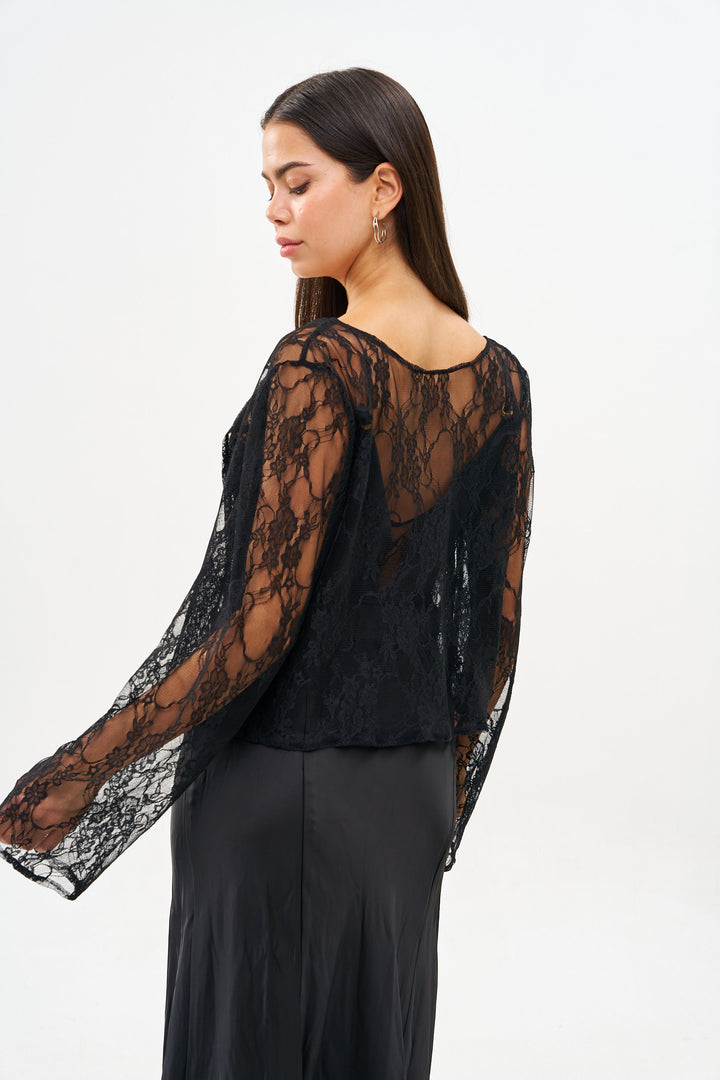 NATI BLACK LACE TOP