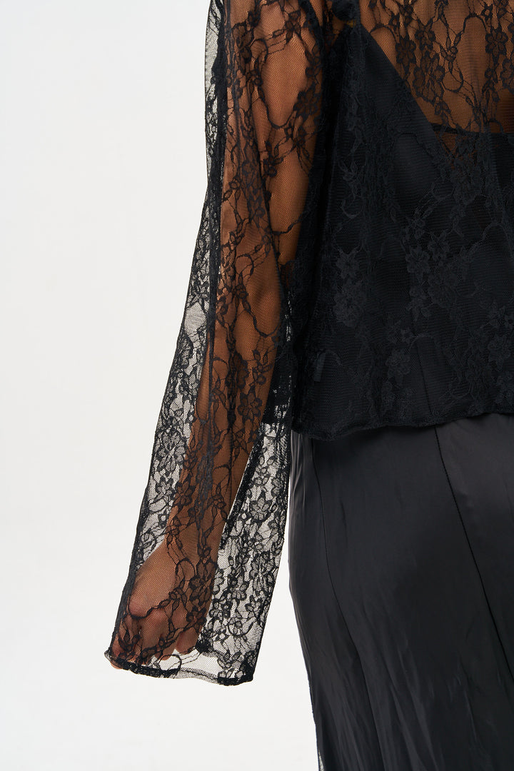 NATI BLACK LACE TOP