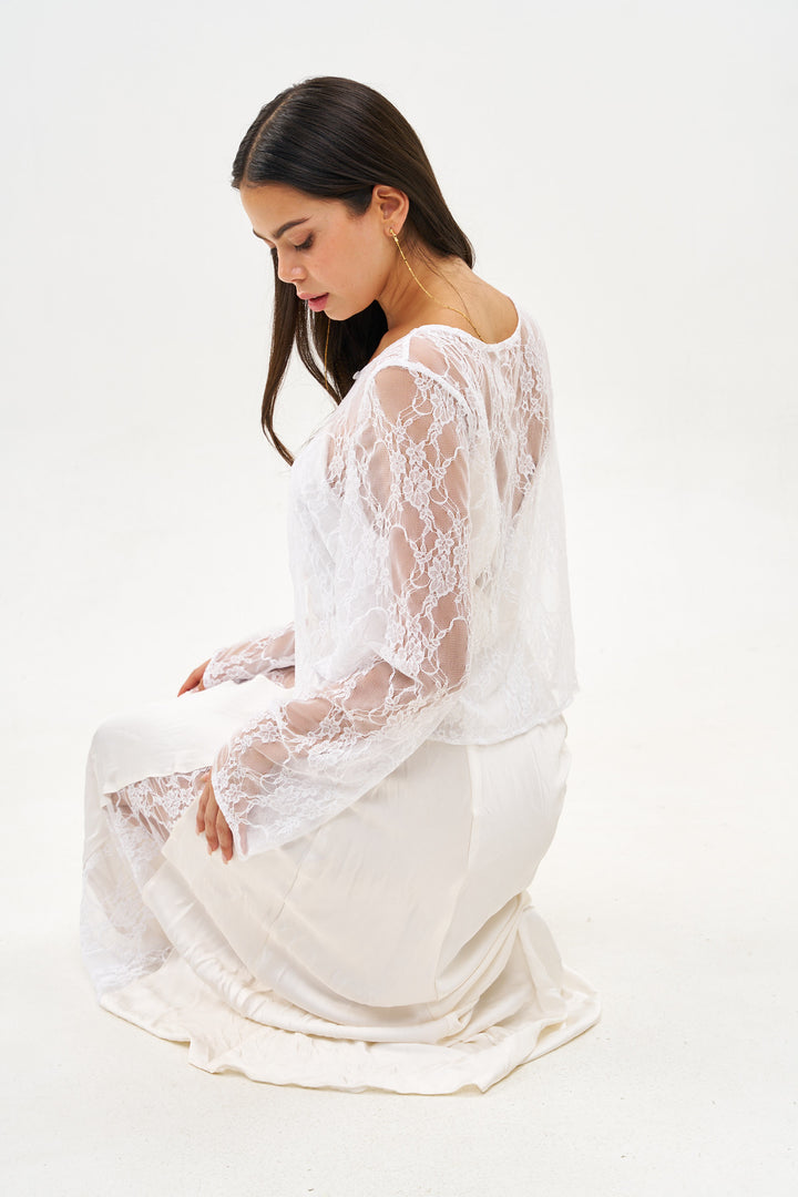 NATI WHITE LACE TOP