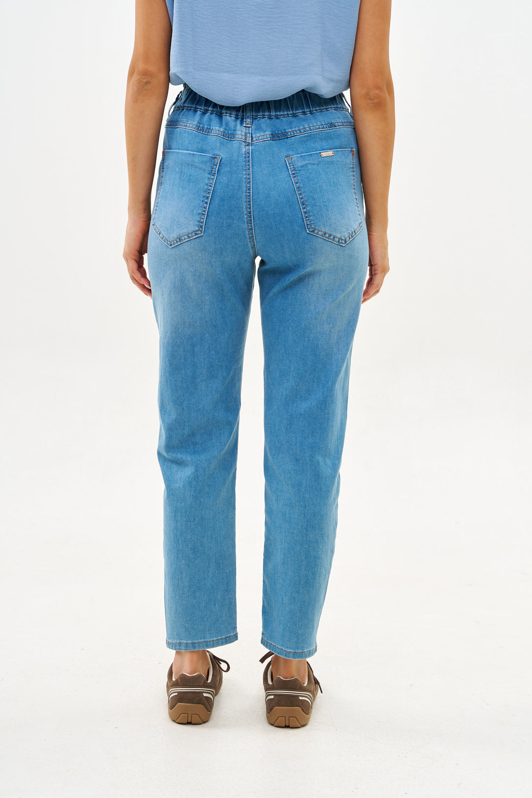 BAGGIE LIGHT BLUE JEANS