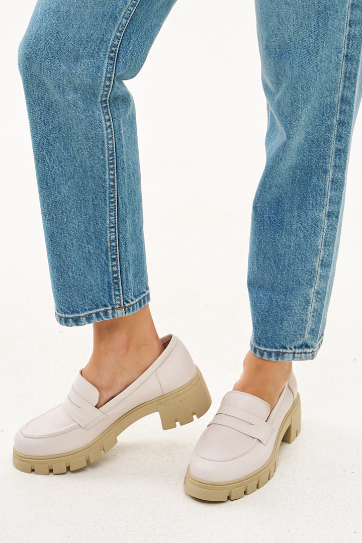 OXFORD CREAM LEATHER SHOES