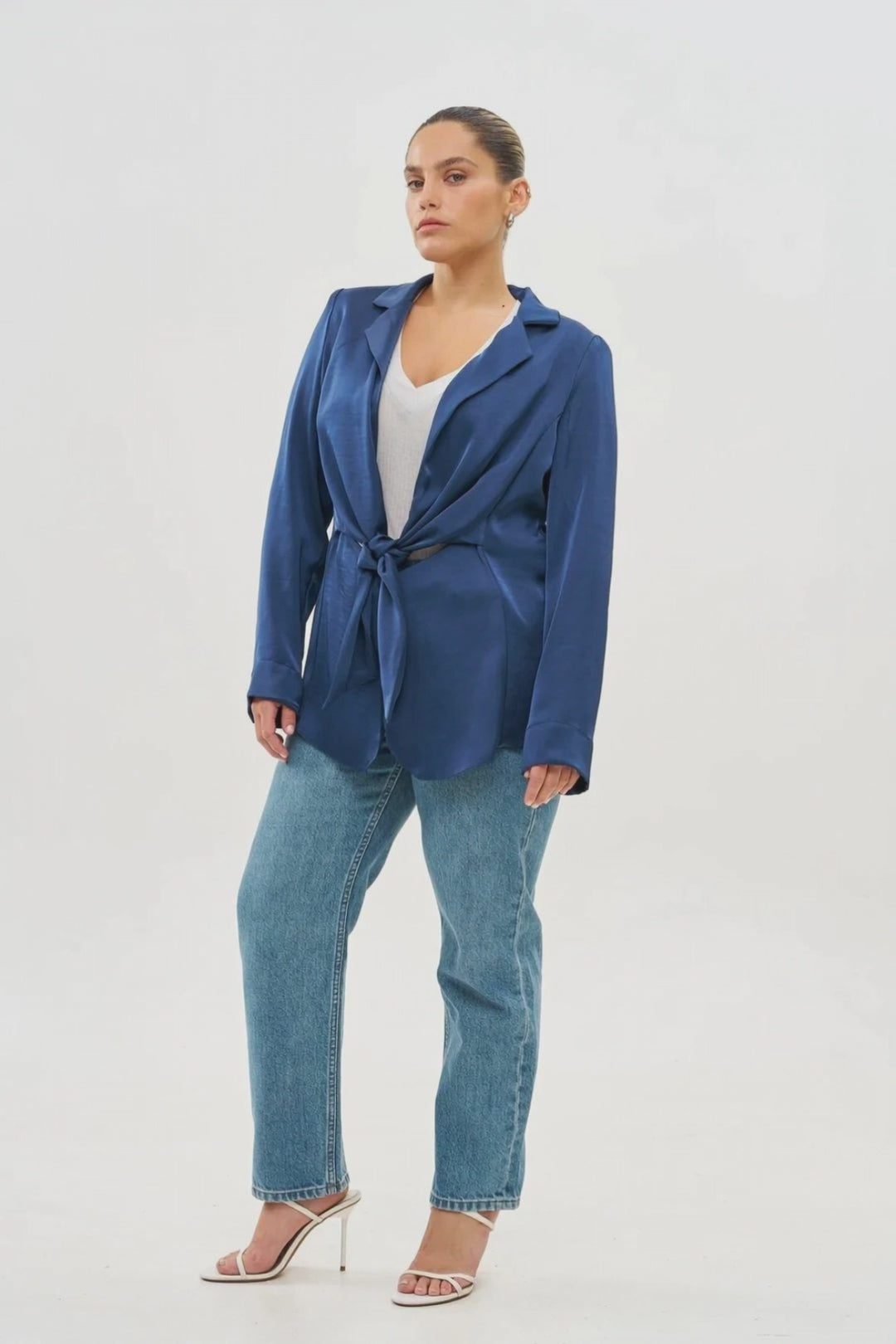 VENESSA NAVY BLUE JACKET