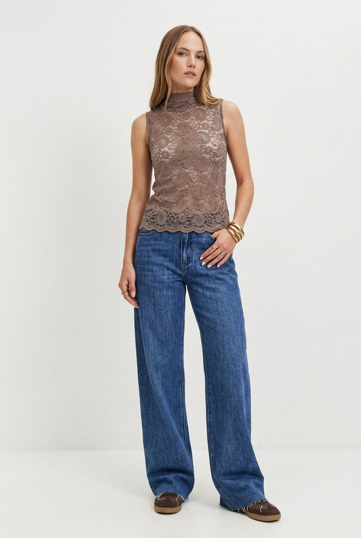 FAYE  MOCH LACE TOP