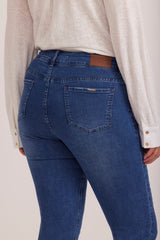 Adriana Wide Belt Jeans