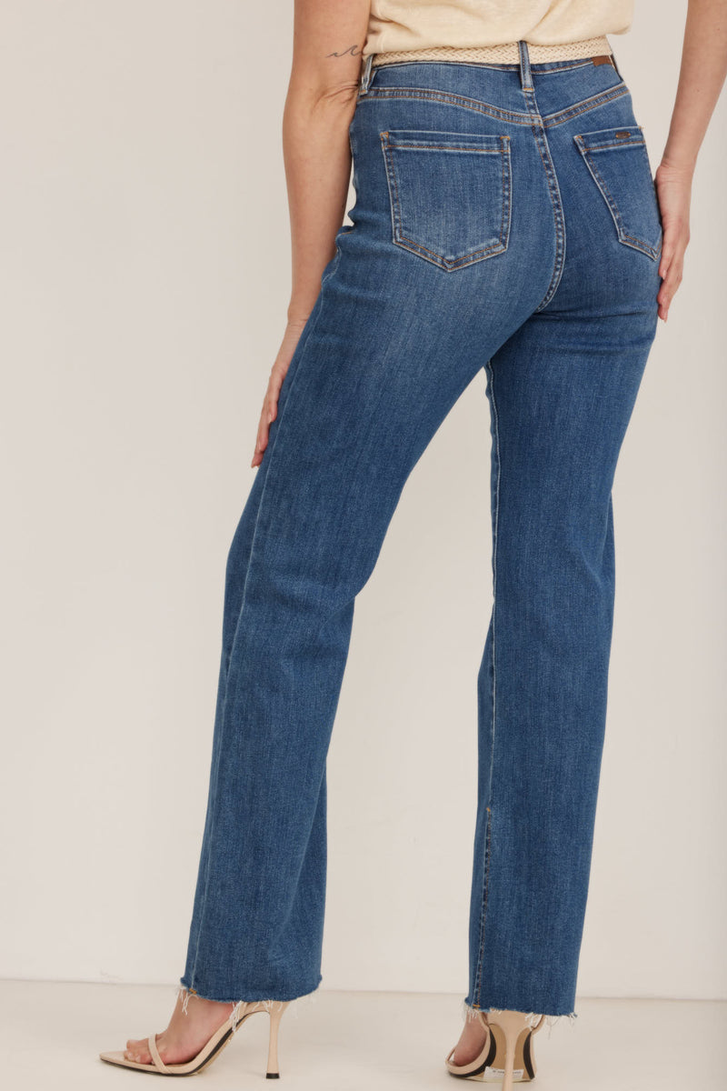Straight Slim Jeans
